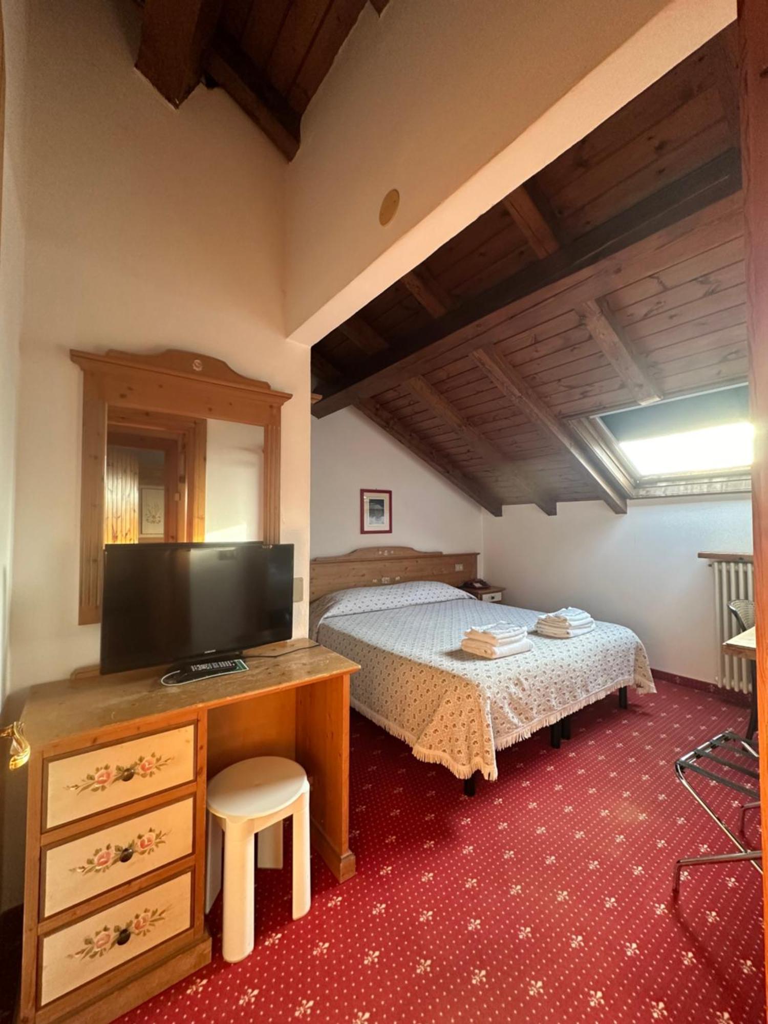 Hotel Alpi - Foza Экстерьер фото